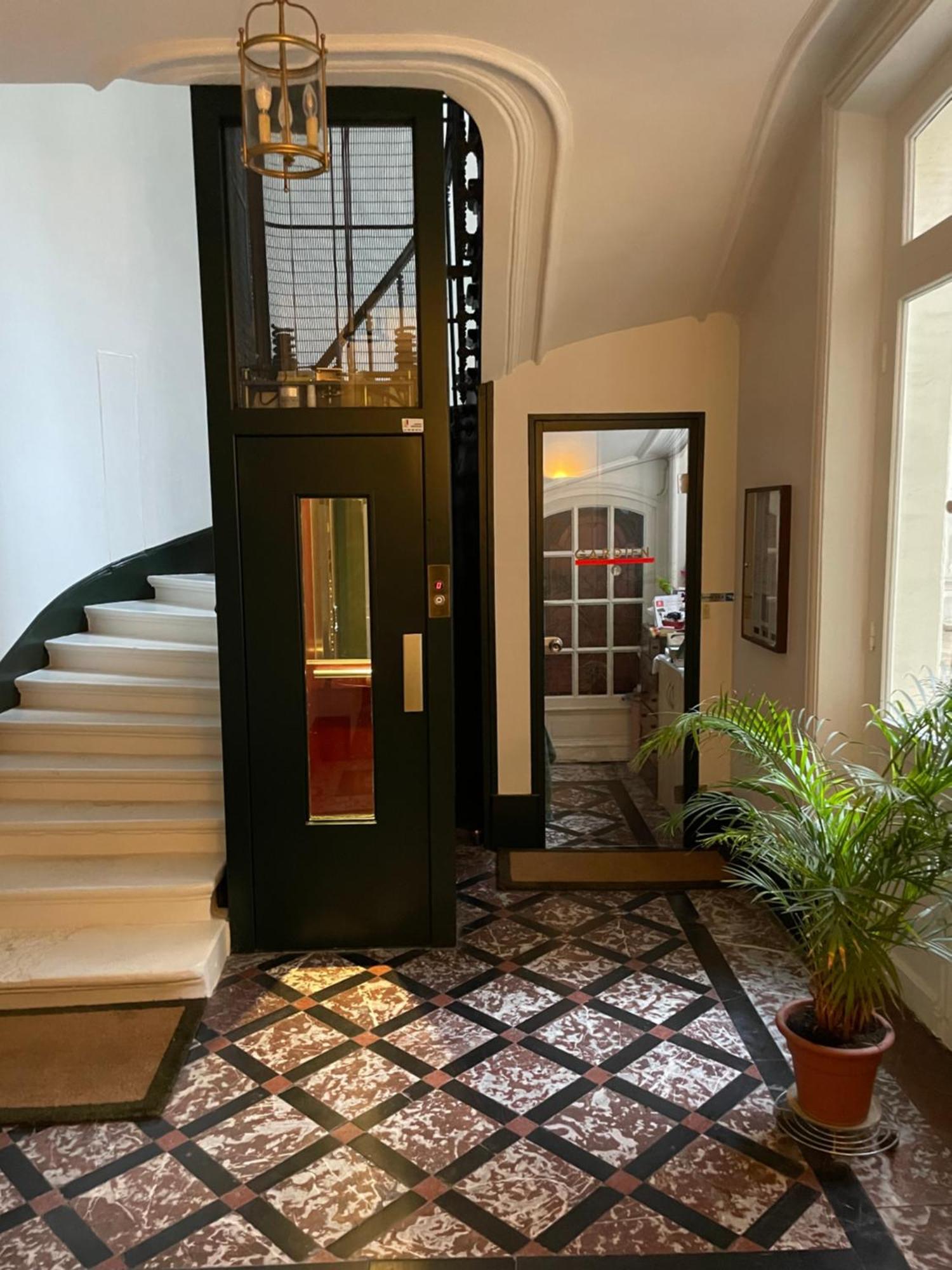 Magnifique Studio Champs-Elysee Apartment Paris Exterior foto